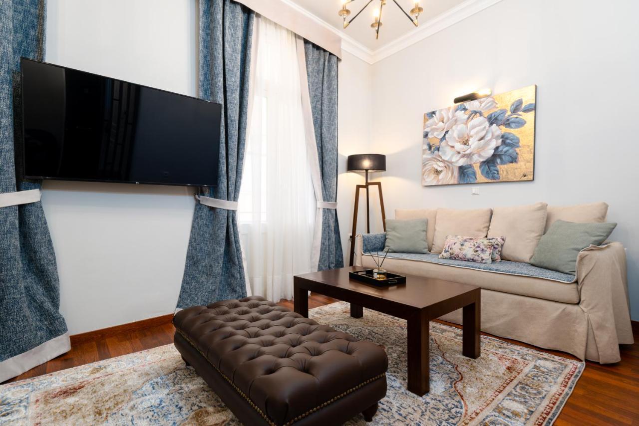 Asty Luxury Apartments Атина Екстериор снимка