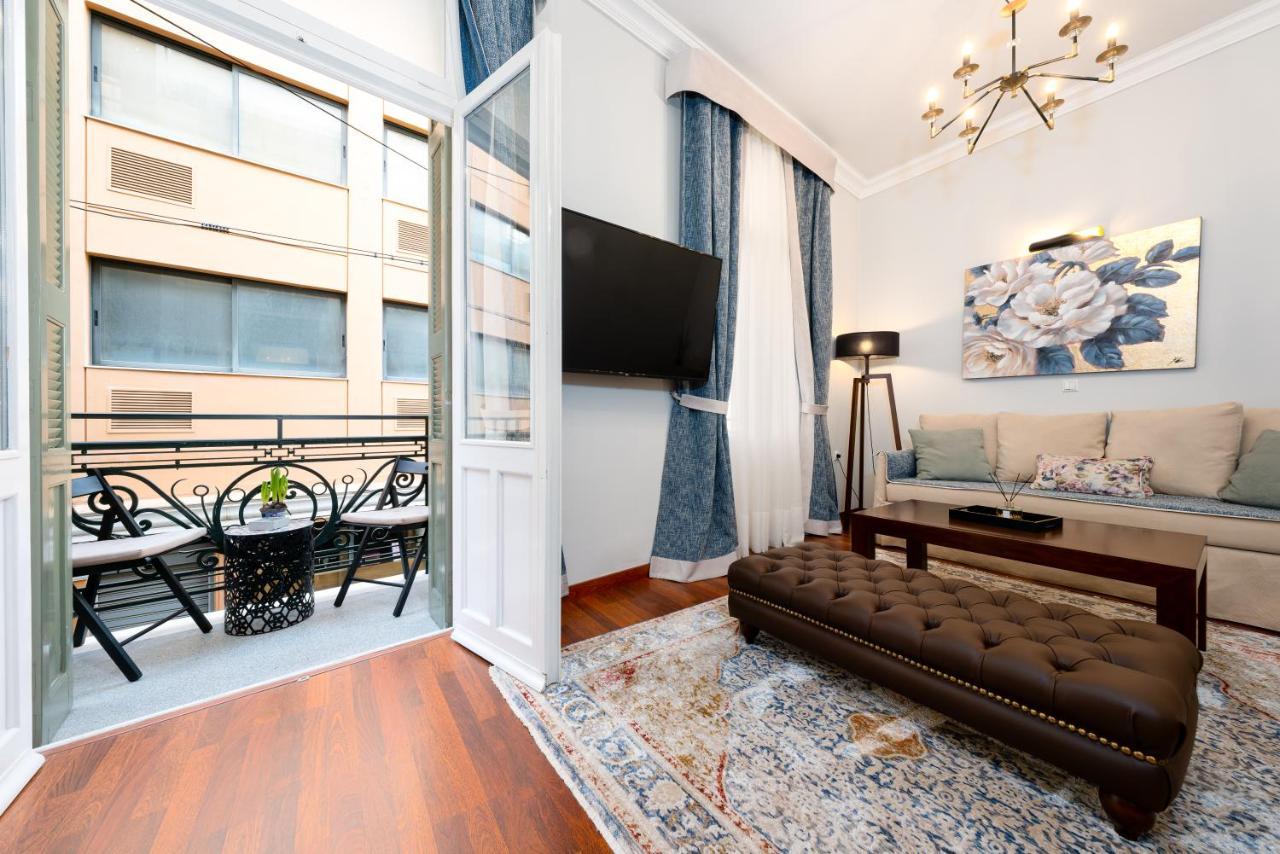 Asty Luxury Apartments Атина Екстериор снимка