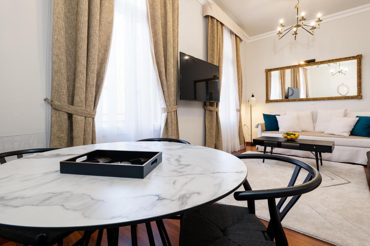 Asty Luxury Apartments Атина Екстериор снимка