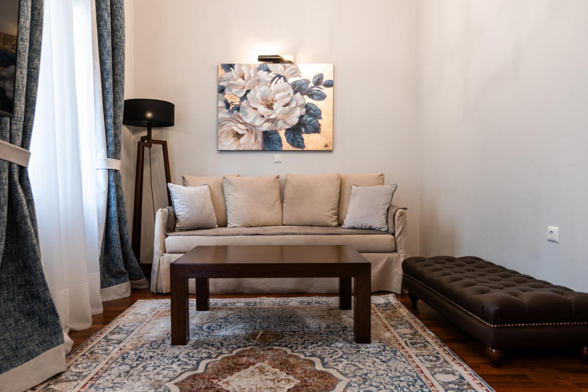 Asty Luxury Apartments Атина Екстериор снимка