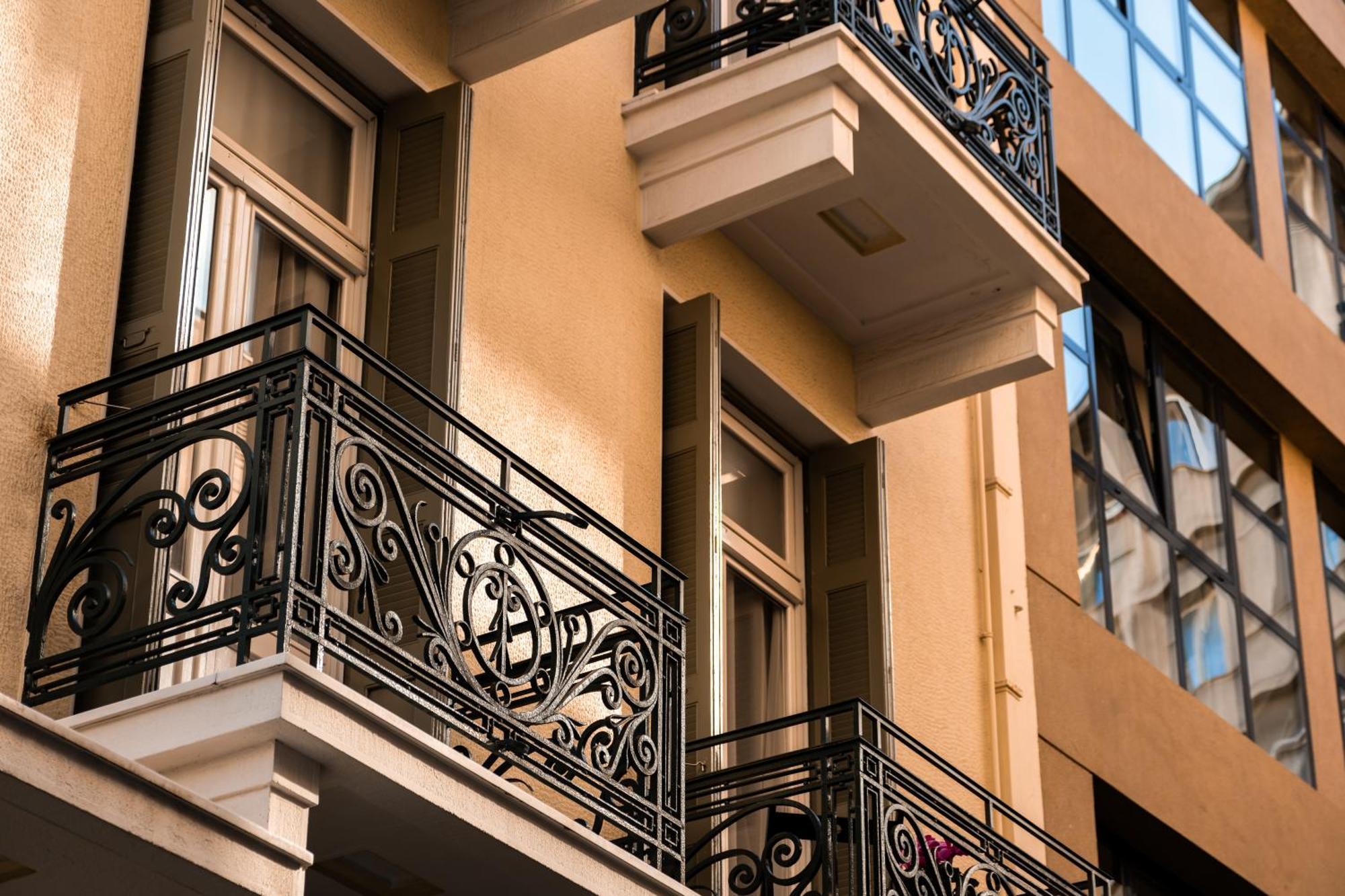 Asty Luxury Apartments Атина Екстериор снимка